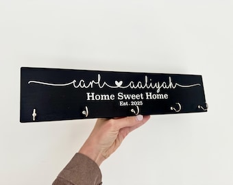 Personalised Wooden Key Holder – Custom Family Names, New Home Gift