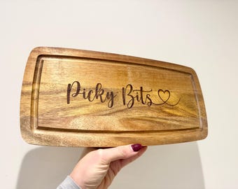 Personalized Acacia Wood Charcuterie Board, Engraved Rustic Cheese Board