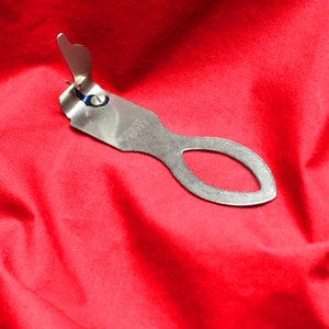 SINGER SIMANCO 189693 Needle Threader Insertion Tool for Zig-Zag Sewing Machines Vintage