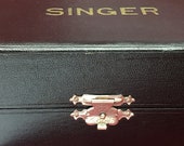 Deluxe SINGER Attachments German Set Box for 201 15 Accessories Complete