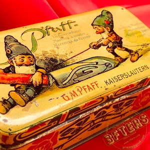 PFAFF Vintage Accessories Attachments Tin Box German