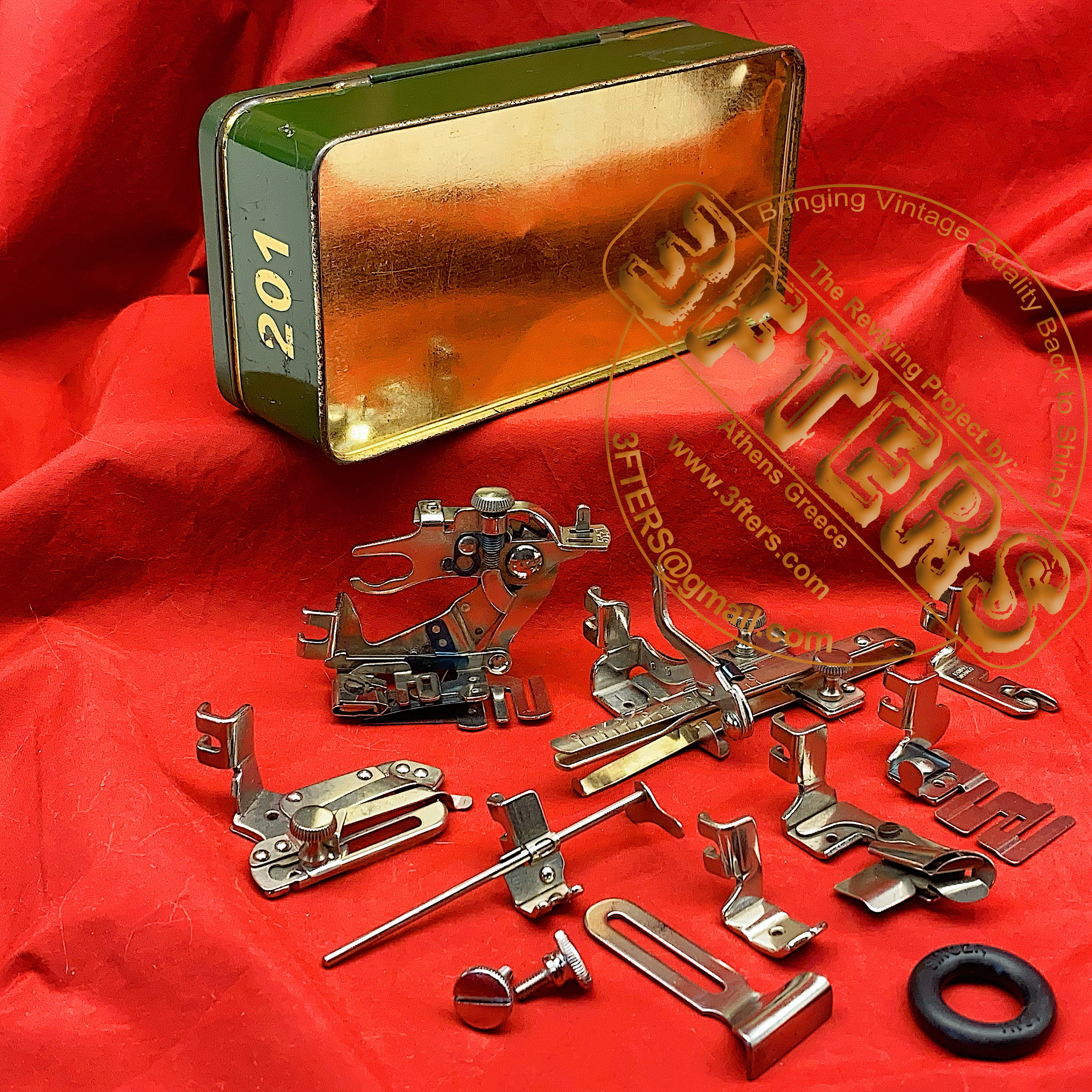 German SINGER Attachments Box for 201 201k 2012 Low Shank Etsy