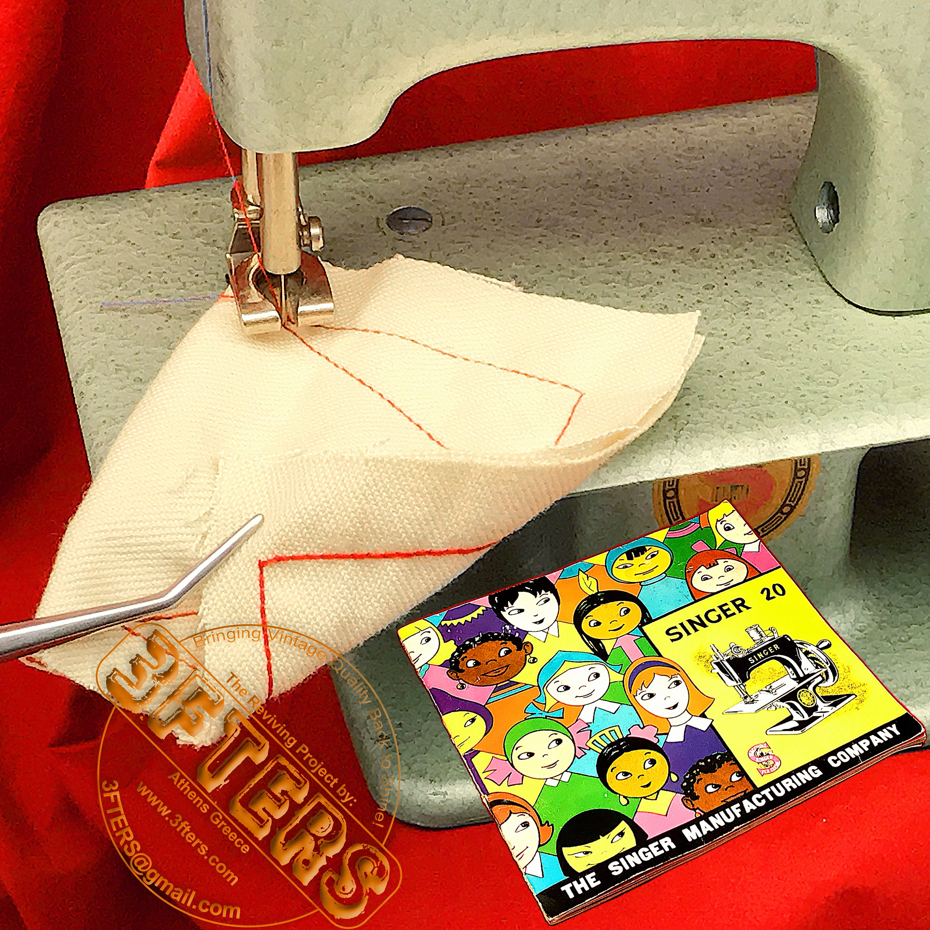 SINGER SEWHANDY 20 Child Toy Sewing Machine 20-10 Green Restored