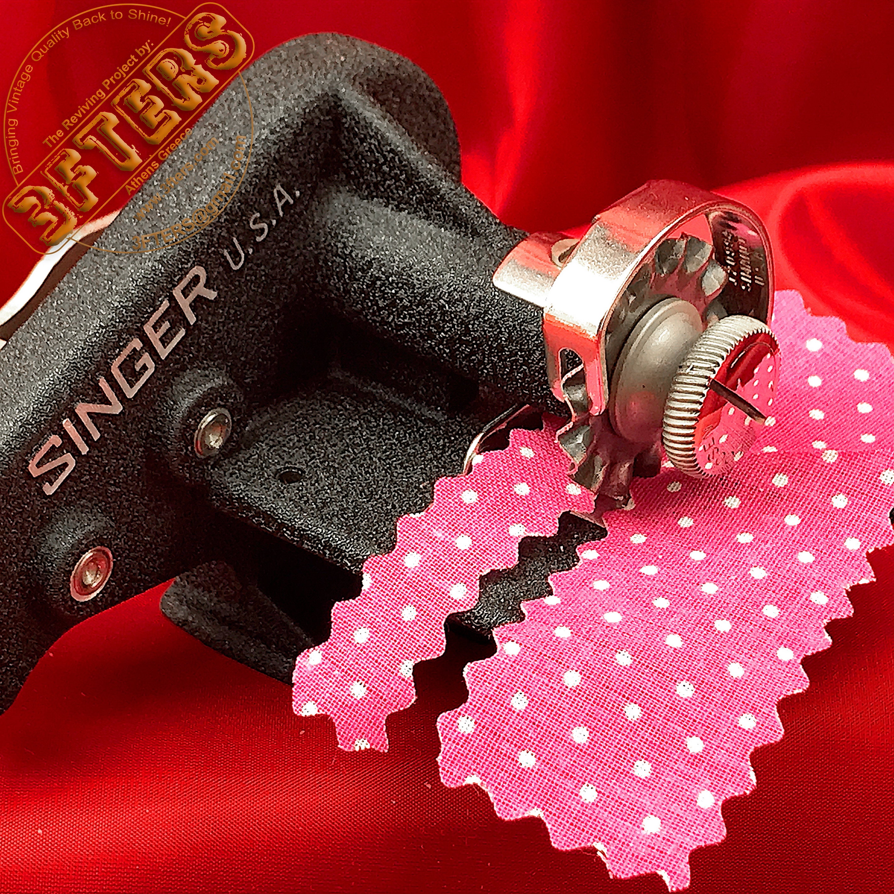 Vintage Singer Hand Crank Pinker — The Mermaid's Den