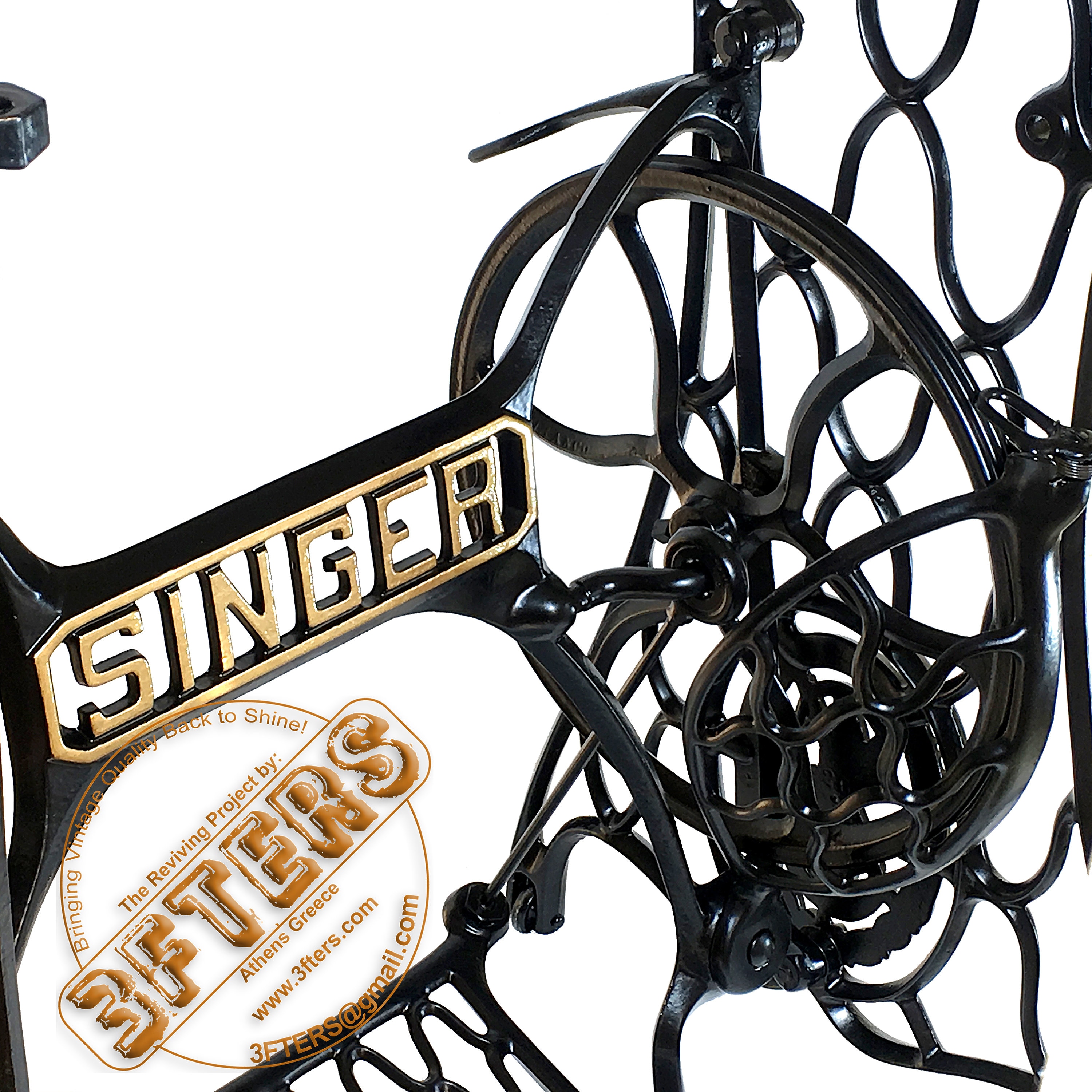 SINGER ミシン 足踏みテーブル 鋳鉄製スタンド脚 3FTERS による再生品