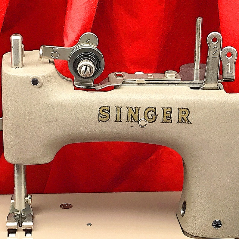 SINGER SEWHANDY 20 Child Toy Sewing Machine 201 Restored & Etsy