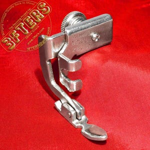 All Metal VTG SINGER SIMANCO 161127 Adjustable Zipper & Cording Hinged Foot Sewing Machine Attachment