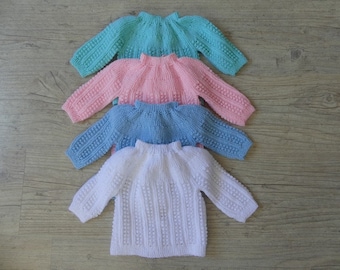 Brassière bébé tricot fait main de la naissance à 3 mois | Cadeau de naissance | Trousseau de naissance