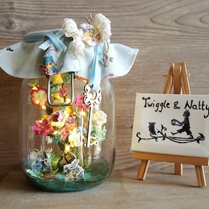 Alice in Wonderland Light Jar