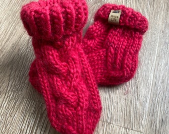 Baby socks. Baby wool socks . Handmade kids socks . Handknit baby socks . Wool socks .