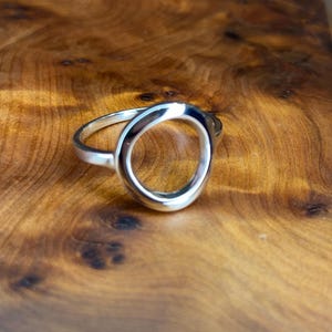 Minimalist Sterling Silver Circle Ring 925
