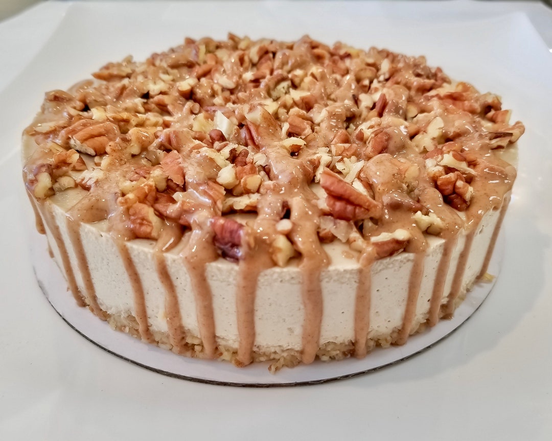 Keto Salted Caramel Pecan Cheesecake raw, Vegan,keto, Nogmo, Gluten