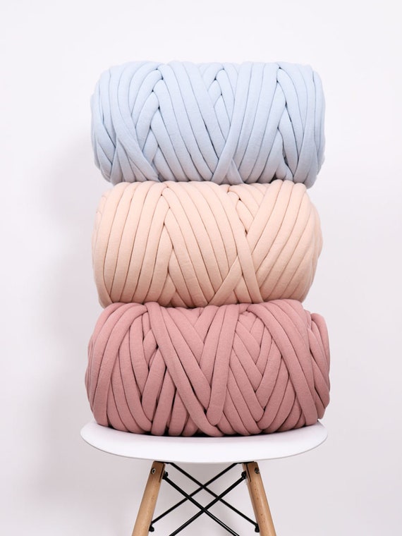 Chunky Knit Yarn, Chunky Vegan Yarn, Super Bulky Yarn, Hand Knitting Yarn 