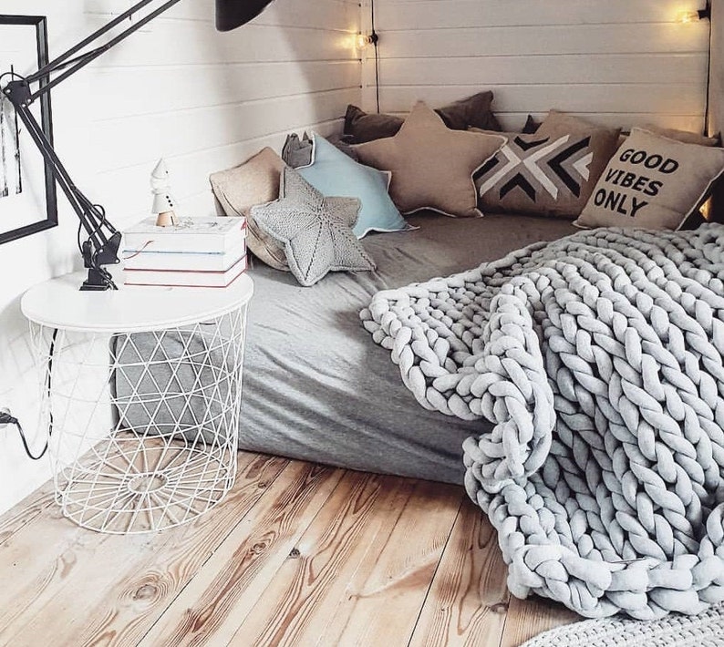 CHUNKY arm knit BLANKET Chunky VEGAN blanket Hand knitted Etsy