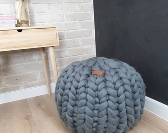 NEW Chunky knitted pouf, knitted pouffe, knitted pouf ottoman, OTTOMAN knit pouffe, giant loop pouf, chunky crochet pouf, floor pillow