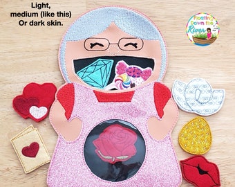 Old Lady Who Swallowed a Rose  puppets made of vinyl & felt for music Education preschool Kindergarten for teacher grandparent child mom dad