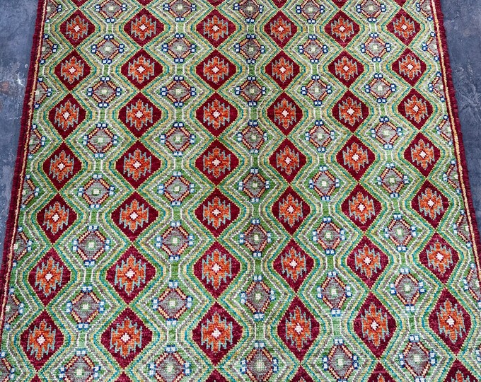 70% off Green Handmade tribal Moroccan Modern rug 5'7 x 7'4 - Living room rug