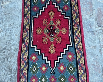 70% off 1.9 x 3.5 Ft HandKnotted Vintage Turkish Fine Small  Rug/ Nomadic wool rug - Natural Dyed Color Home Decor Mini Rug