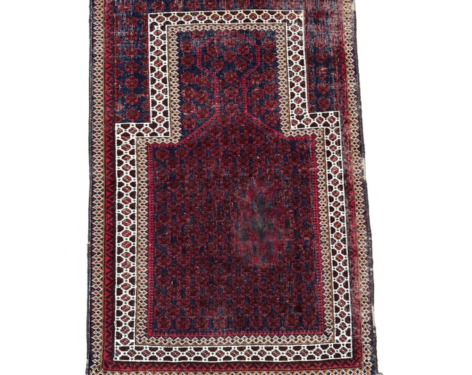 Vintage worn Afghan Prayer rug | Kawdani Baluch rug | handmade wool rug