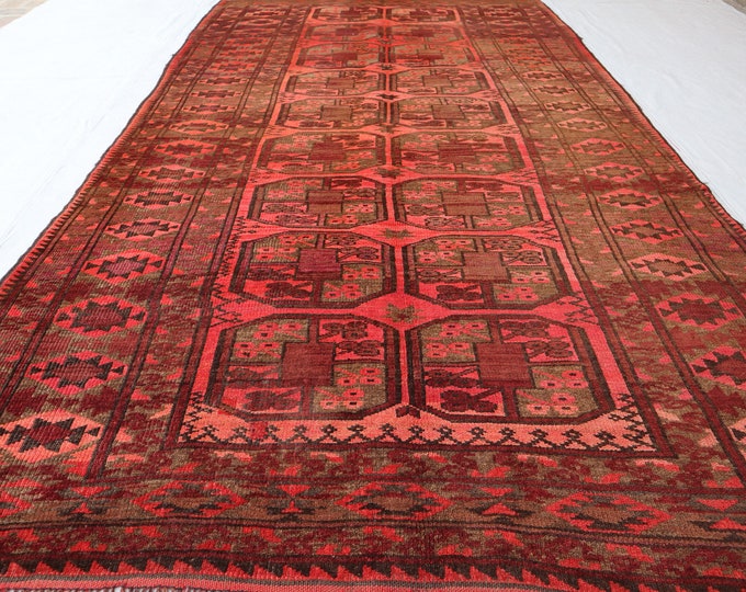 Vintage Tribal Authentic Afghan Baluchi wool rug 5'5 x 9'7