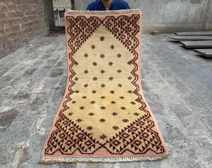 70% 1.11 x 3.10 Feet/ Vintage Moroccan Gabah Rug Small Area Rug Nomadic Wool Gabah Rug/ Natural Dye Color Modern Rug