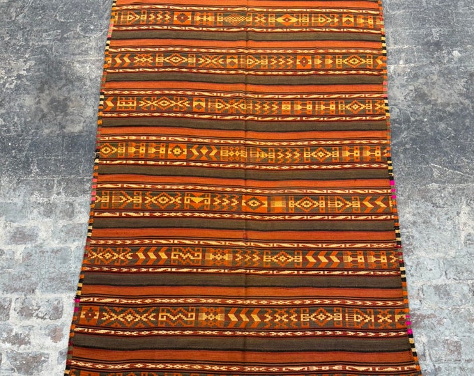 5'9 x 9'8 vintage unique Gajari needle work kilim rug