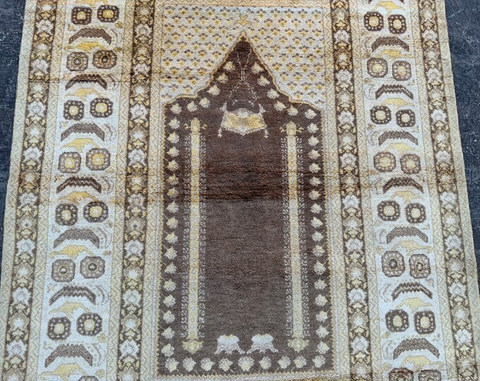 70% off Vintage Unique Hand knotted Turkish wool Rug | Prayer rug | Handmade Boho rug