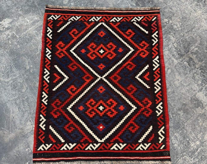 70% off Handmade rug kilim | Tribal wool Kilim rug