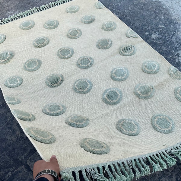 70% off 3'10 x 5'7 Feet/ vintage Moroccan Kilim Rug hand knotted rug/ Fine Moroccan Nomadic Wool Rug