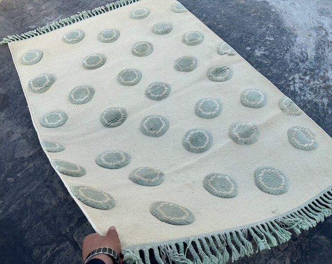70% off 3'10 x 5'7 Feet/ vintage Moroccan Kilim Rug hand knotted rug/ Fine Moroccan Nomadic Wool Rug