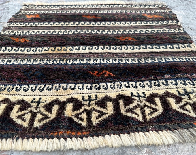 70% off 1.6 x 1.5 Ft Afghan Handmade Vintage  Sumak Killim /Accent Small  Wool Pictorial Killim Wall Hanging Mini Killim Rug