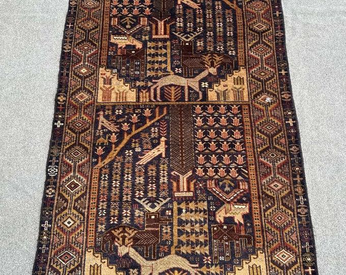 70% off 3'9 x 6'3 Vintage 1980s Tribal Afghan Baluch Pictorial Animal Hunting  Rug hand knotted rug - Turkish vintage rug - Wall Hanging Rug