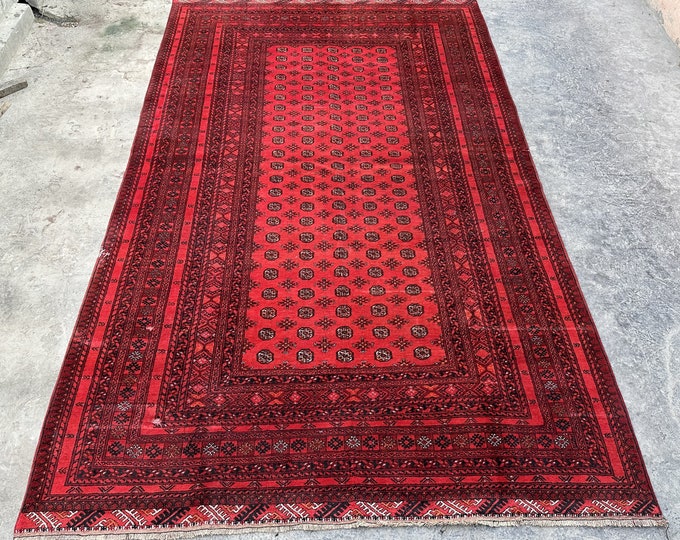 Vintage Hand-knotted Tribal wool Area rug - Afghan Baluchi 7'11 x 12'9 Carpet