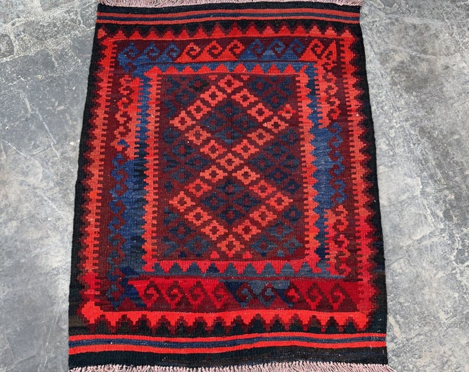 Ghalmori handmade tribal kilim rug