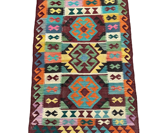 3x4 Hanwoven Afghan Kilim rug - Made with 100% wool - 3x4 Kilim rug for bedroom accent - Tribal Boho kilim rug