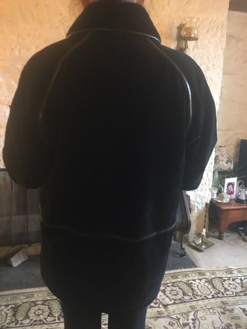 Vintage Black Sheepskin Jacket Shearling