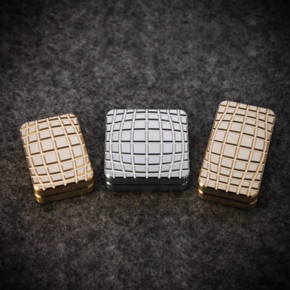 Gravity Grid 3D Pattern Brass or Neusilber Slider, Cross lines Pocket Metal Fidget Toy, EDC Tool massage Simulator