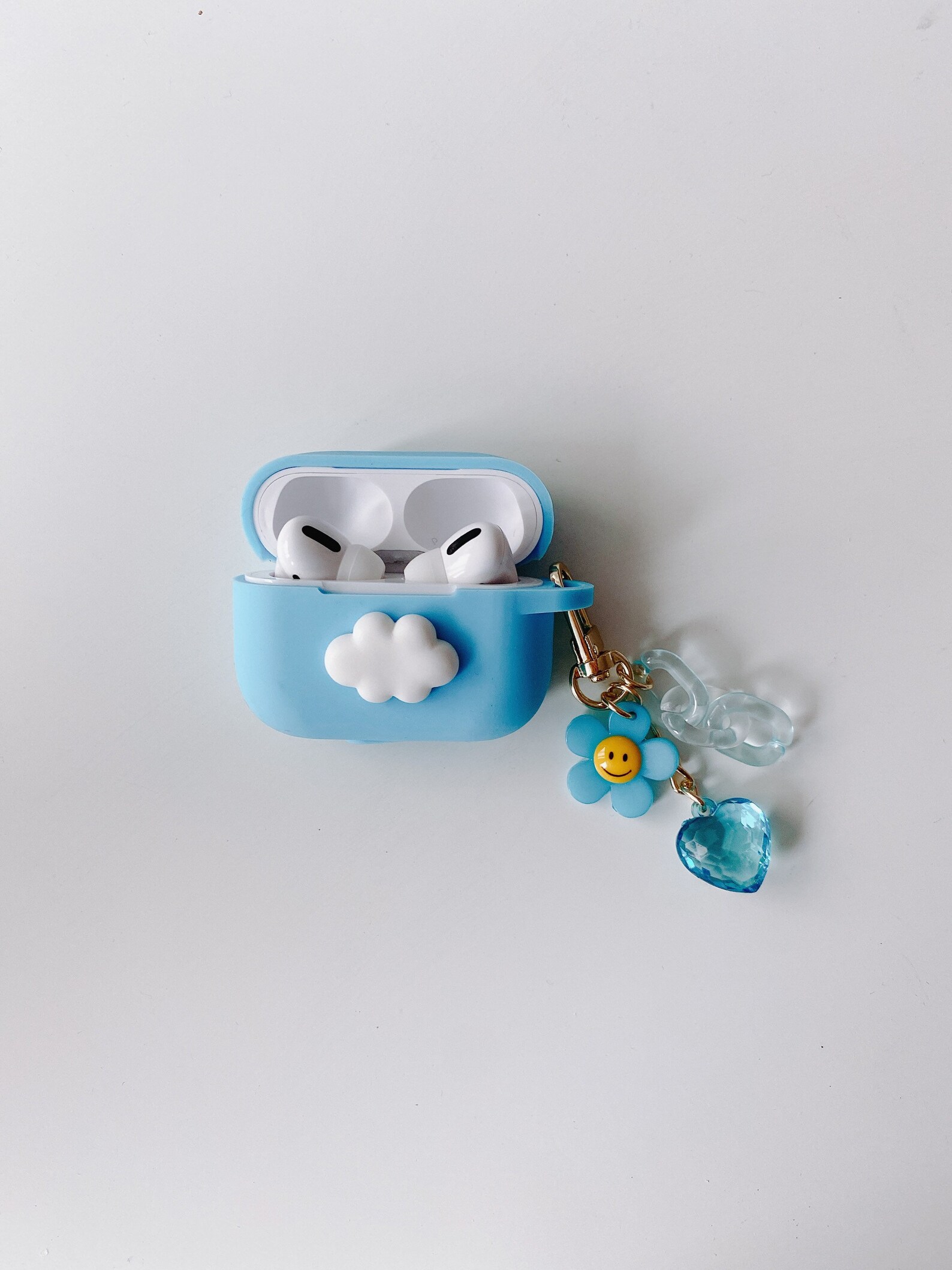 Cloud airpods pro case keychain set Etsy