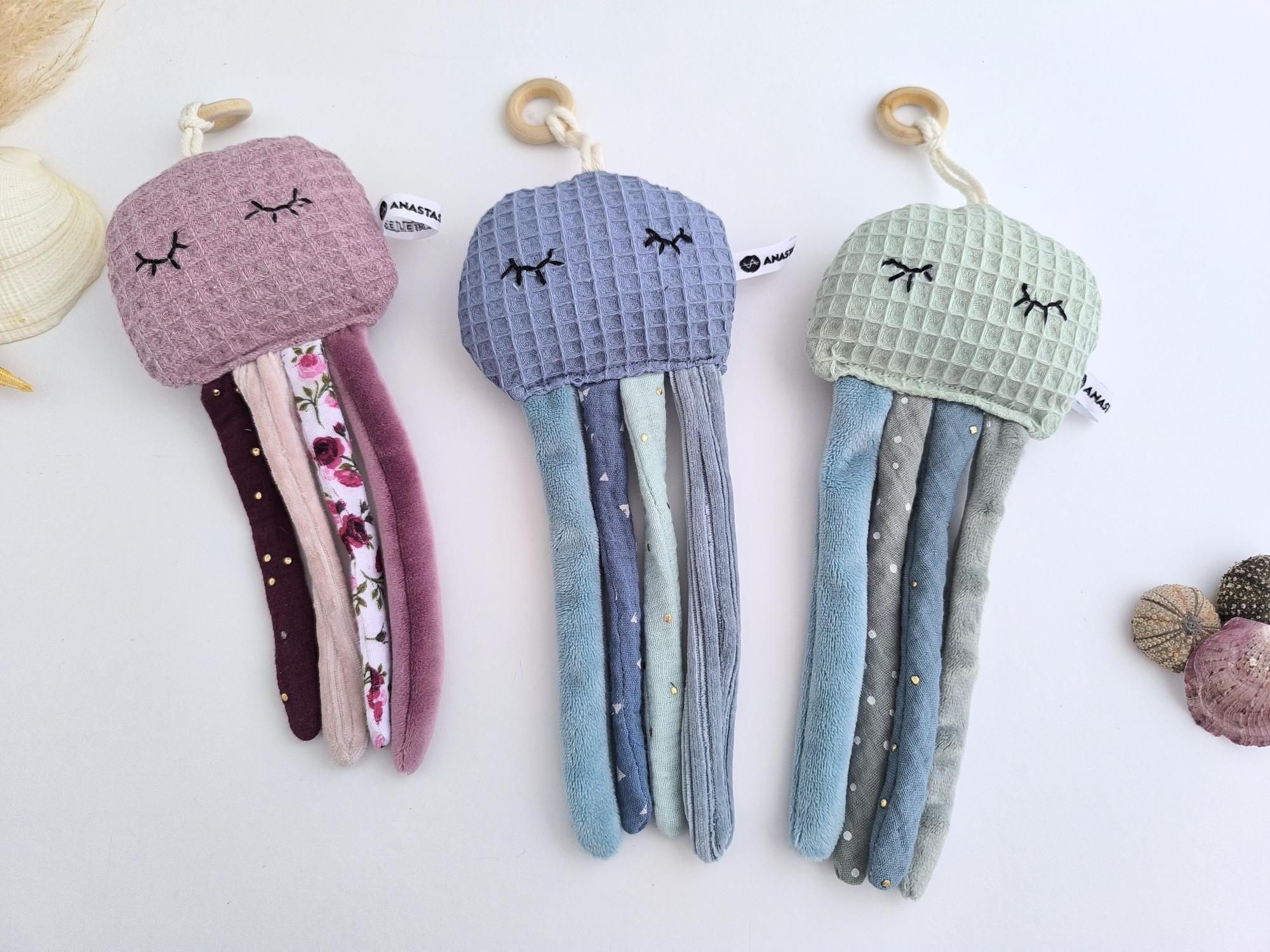 Jellyfish Baby Rattle, Waffle Cotton Toy, Baby Shower Gift, Sea Animal Montessori Rattle, Newborn Sensory Soft Toy, Stroller Toy Baby Gift