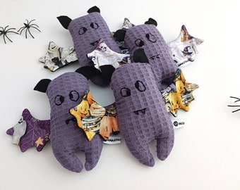 Handmade Waffle Cotton Baby Rattle Bat Toy, Spooky-Cute Bat Design, Gothic, Baby Shower Gift, Sensory Soft Toy, First Halloween Baby Toy