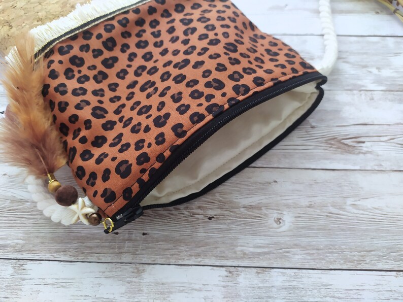 Cork Crossbody Bag for Teenage Girls with Animal Print image 7