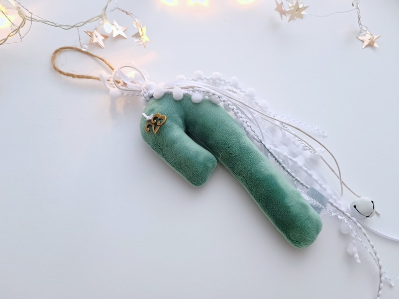 2024 Estrella griega de terciopelo con amuleto de buena suerte, adornos navideños verdes azules, decoraciones colgantes para árboles de Navidad, regalos de Navidad para maestros Candy cane - green