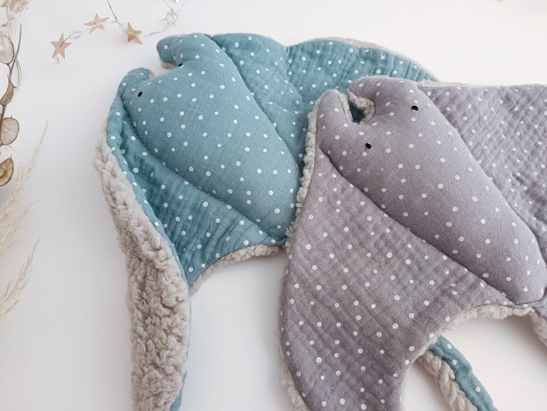 MANTA RAY Baby Comforter, STINGRAY Animal Lovey, Double Gauze Cotton Ocean Toy, Cuddle Soft Sea Animal, Blue Doudou Stingray, New Baby Gift image 4