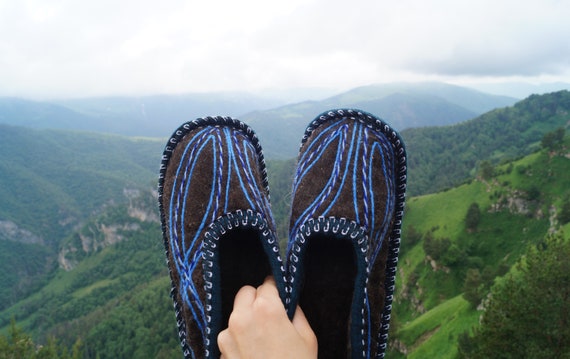 Handmade Felt Slipper Unisex slipper Made From Pure NewZealand Wool Handmade Felt Slipper Unisex slipper Made From Pure NewZealand Wool