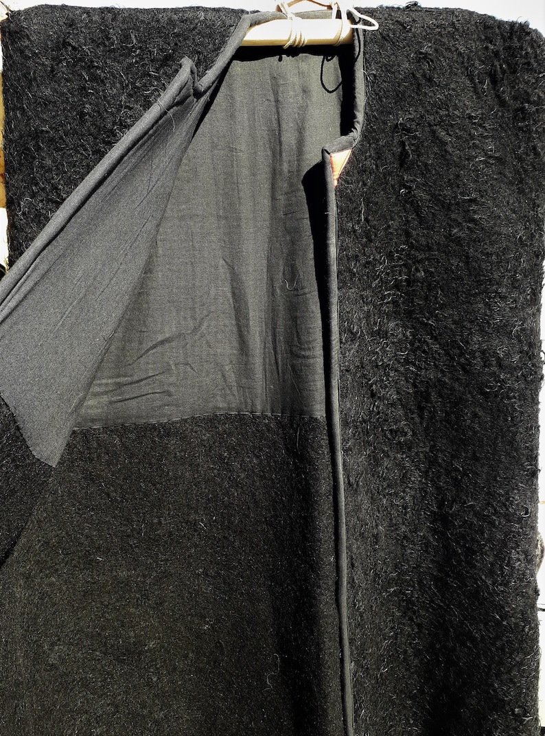Hand felted long cape Raw wool military cloack Authentic caucasian felt overcoat Sheep wool cover up Traditional cossack woollen burka