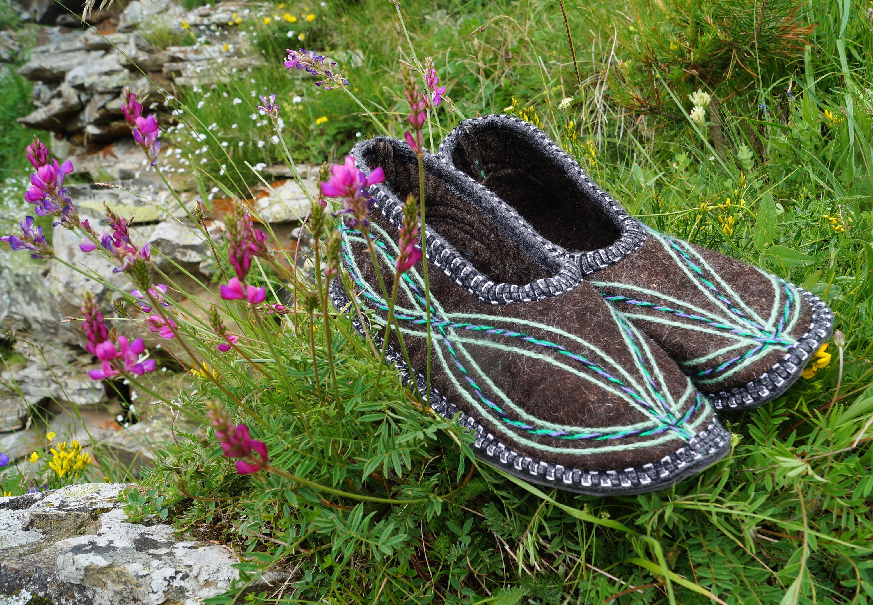 Felted Slippers. Russian Felt Home Shoes. Organic Wool Etsy