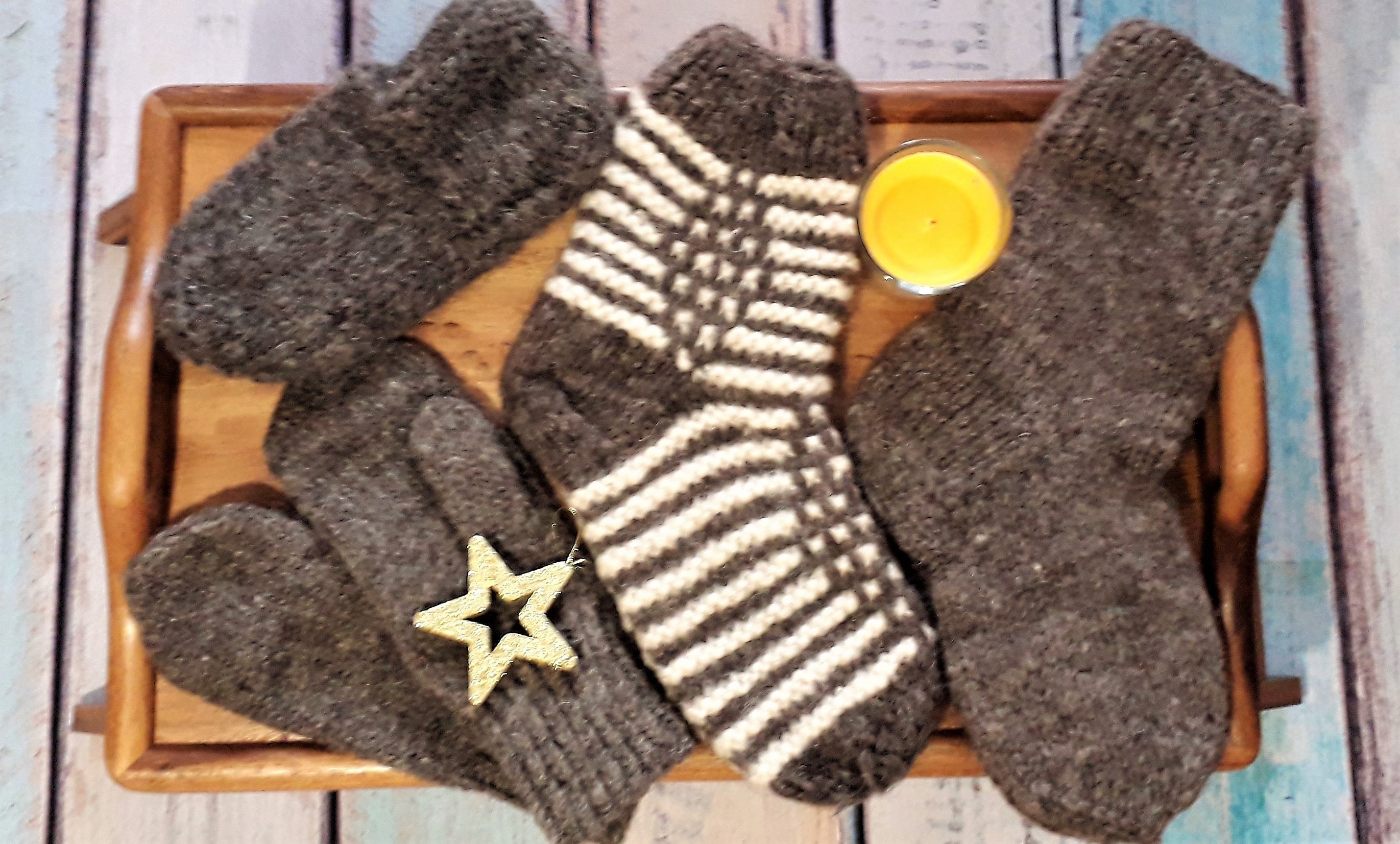 носки. как постирать шерстяные носки. как постирать шерстяные носки. постирала шерстяные носки. аллергия на шерстяные носки.