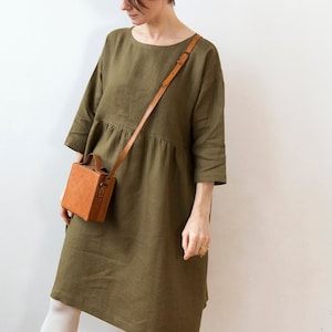 Olijfgroene linnen jurk, lente zomer herfst winter linnen jurk, basic smockjurk met verlaagde schouders, klaar om te verzenden