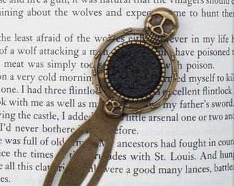 Bronze Skull Clip Bookmark | Victorian Gothic | Black Stone | Book Lovers Gift | Goth | Bookworm