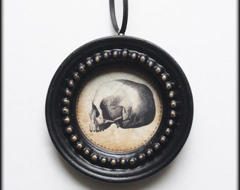 Gothic Christmas Ornament | Human Skull | Anatomy | Hexmas Curiosity | Goth Xmas Decorations | Halloween | Creepy Holiday | Framed Image